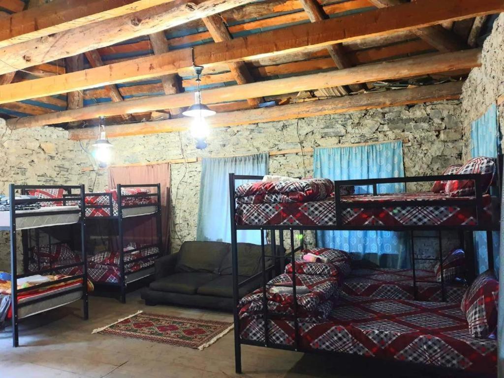 Panorama Guesthouse Mata C. Adishi 外观 照片