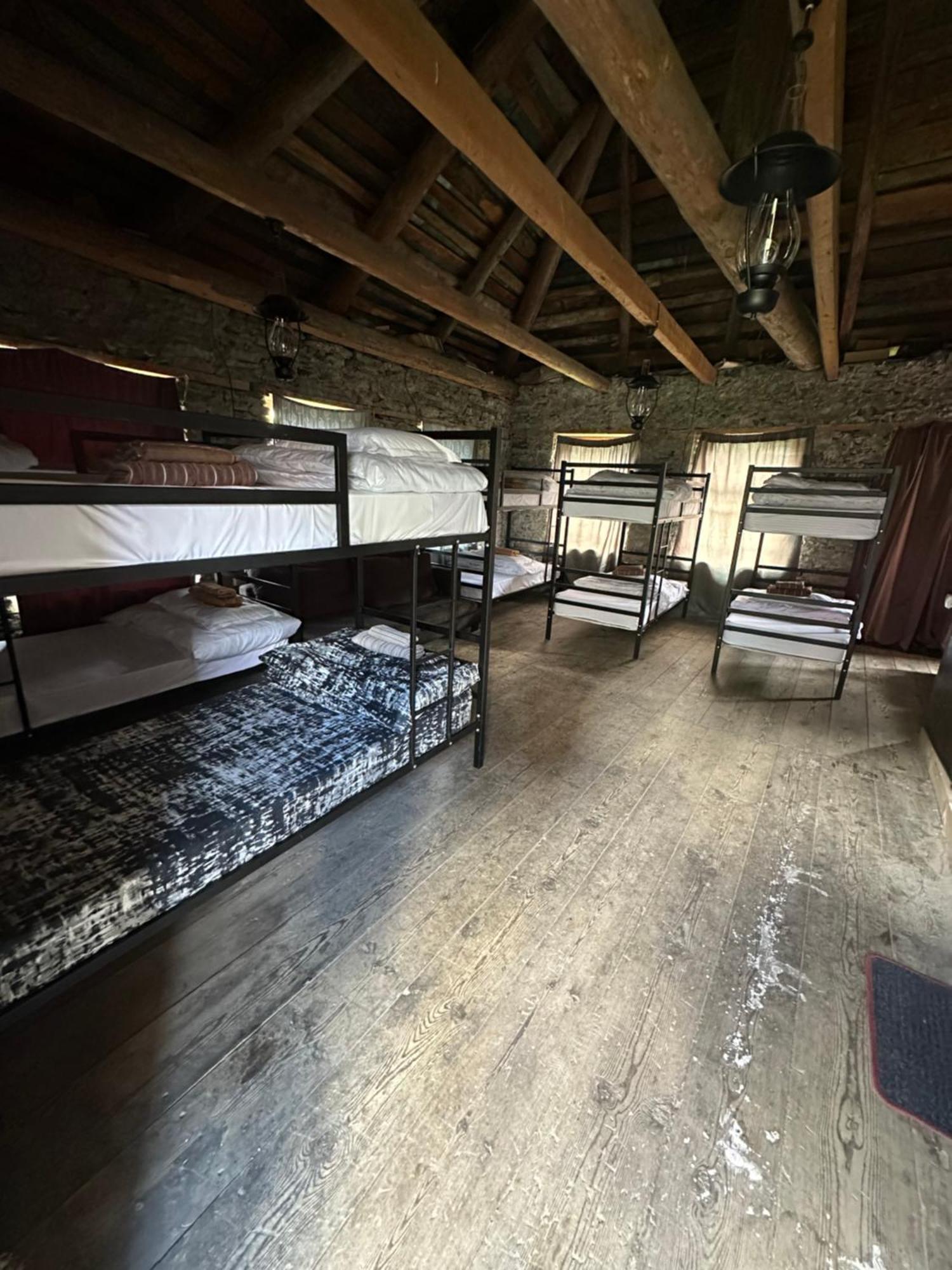 Panorama Guesthouse Mata C. Adishi 外观 照片